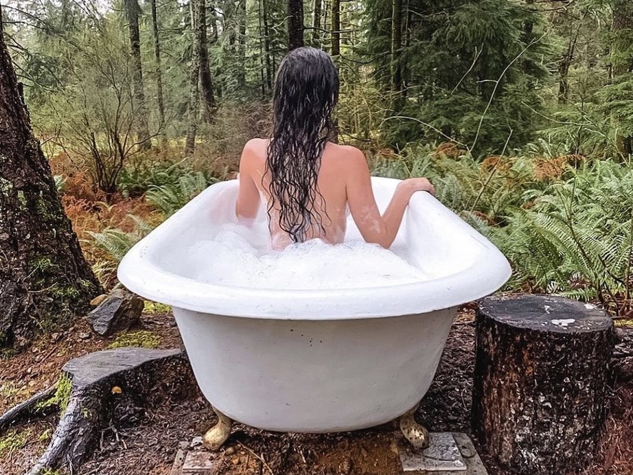 self care Sunday bath in the woods